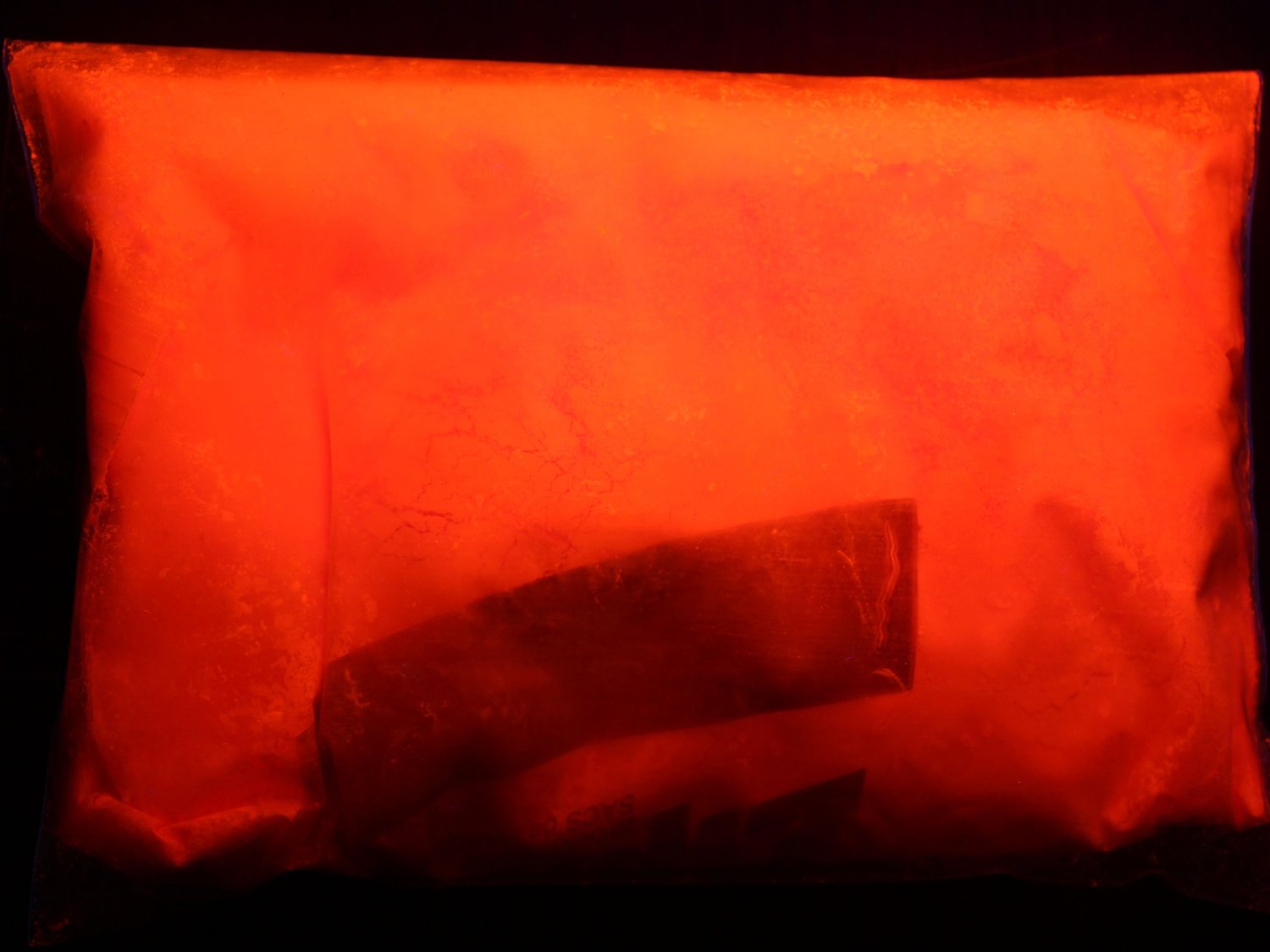 Fluorescenčná Červená farba základná, 500ml, Riedenie: 1:1 (GLOWKOLOR BY STREETKOLOR)